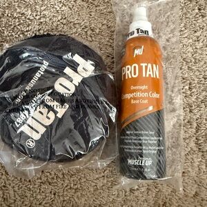 Pro Tan Overnight Competition Color Base Coat with two mitts